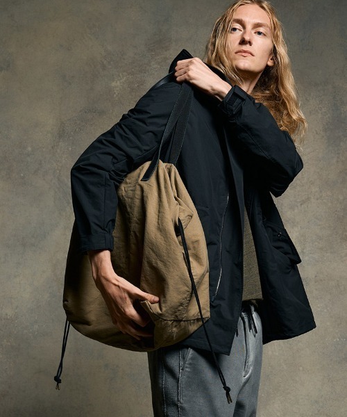 wjk(ダヴルジェイケイ)の「mko13195- vintage drawstring tote bag トートバッグ(8985 co31h)(トートバッグ・メンズ・ブラック/ベージュ系その他・FREE)」の1枚目の写真