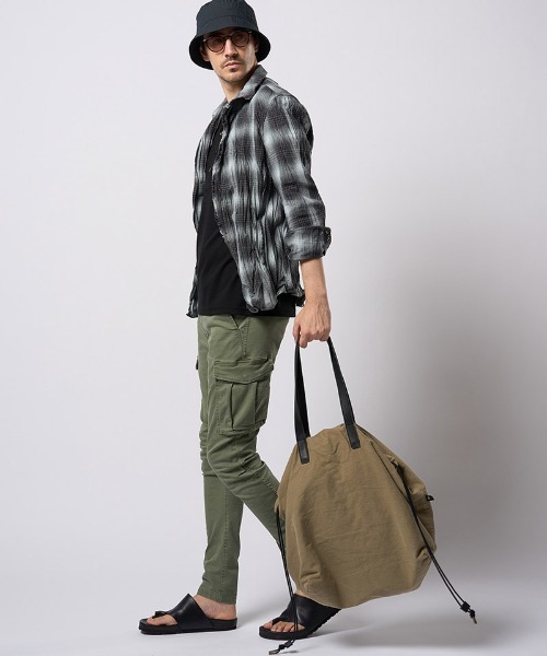 wjk(ダヴルジェイケイ)の「mko13195- vintage drawstring tote bag トートバッグ(8985 co31h)(トートバッグ・メンズ・ブラック/ベージュ系その他・FREE)」の7枚目の写真