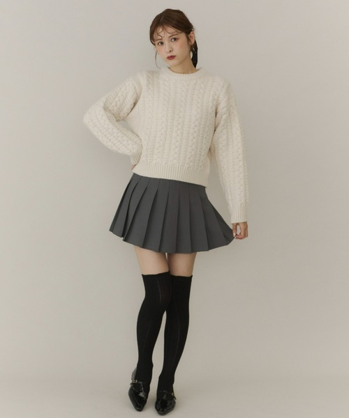 Olu.（オルドット）の「クルーネックケーブルニット（ニット/セーター・レディース・イエロー/ネイビー/レッド/アイボリー/ブルーグレー/グレー・FREE）」の13枚目の写真