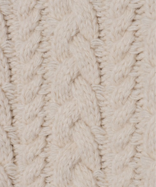 Olu.（オルドット）の「クルーネックケーブルニット（ニット/セーター・レディース・イエロー/ネイビー/レッド/アイボリー/ブルーグレー/グレー・FREE）」の8枚目の写真