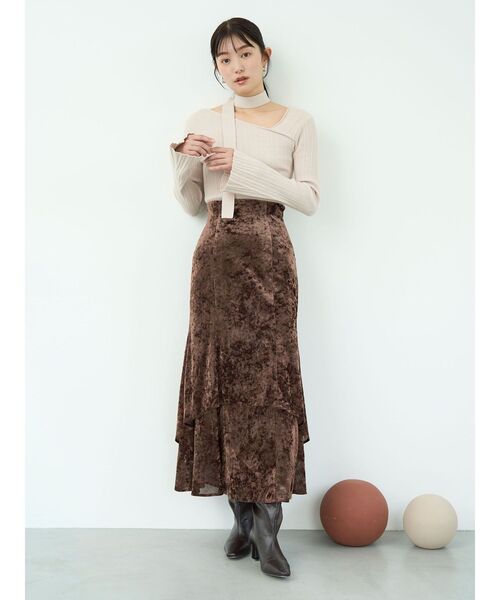 LAGUNAMOON（ラグナムーン）の「シアーベロアティアードスカート（スカート・レディース・アイボリー/ブラウン/モカ・SMALL/MEDIUM）」の5枚目の写真