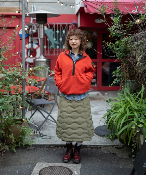 Snow Peak（スノーピーク）の「Snow Peak / Seamless Quilted Down Wrap Skirt  シームレスキルティングダウンラップスカート（スカート・レディース・ブラック/オリーブ・1/2/3）」の22枚目の写真