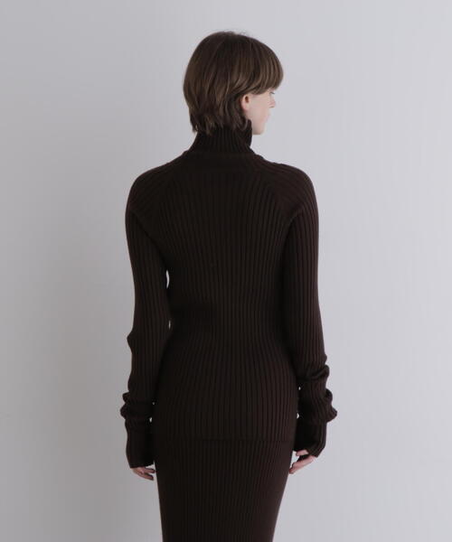 LOEFF ウール リブ タートルニット 楽天市場】LOEFF ロエフ ウール スムース クレセントスリーブ