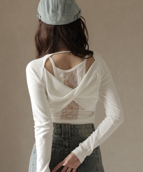 Ulysses（ユリシス）の「バックオープンカットアウトデザインカットソー（Tシャツ/カットソー・レディース・ブラック/ホワイト/グレー・F）」の2枚目の写真