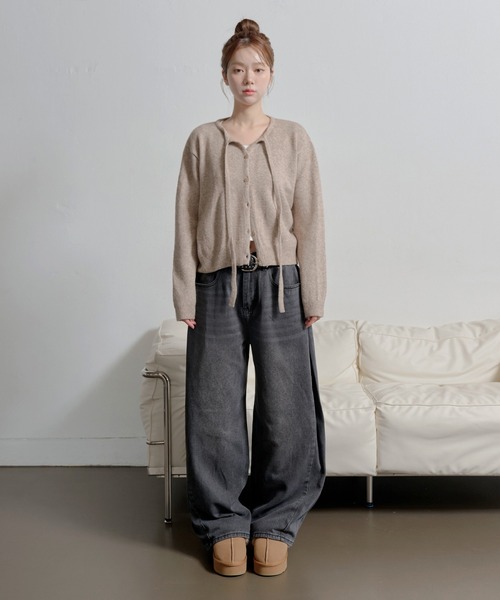 UNE MANSION（ユヌマンション）の「ラブリーフロントリボンボタンカーディガン（ニット/セーター・レディース・ベージュ/ブラック/アイボリー/グレー・FREE）」の18枚目の写真