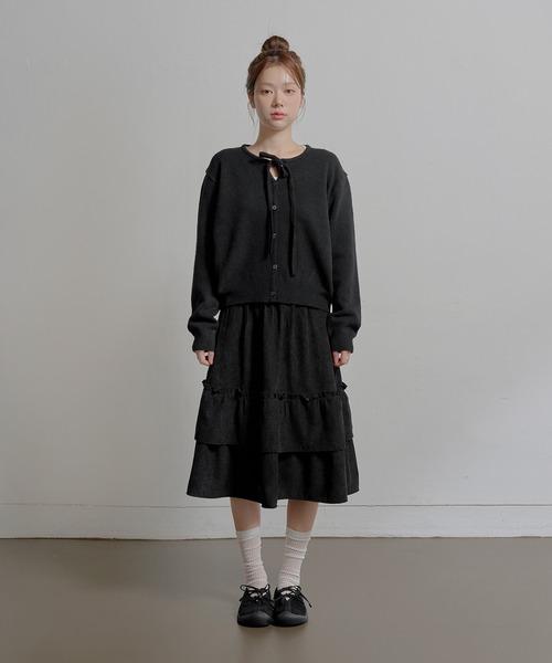 UNE MANSION（ユヌマンション）の「ラブリーフロントリボンボタンカーディガン（ニット/セーター・レディース・ベージュ/ブラック/アイボリー/グレー・FREE）」の21枚目の写真