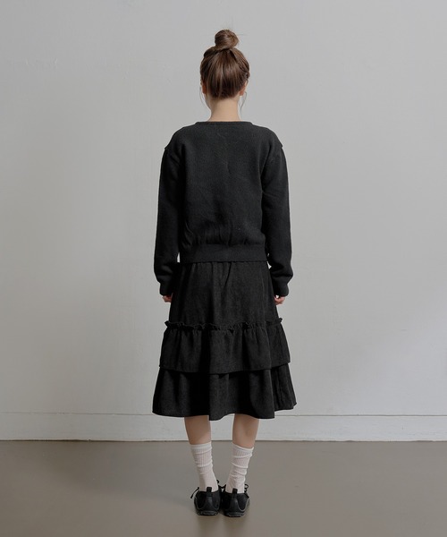 UNE MANSION（ユヌマンション）の「ラブリーフロントリボンボタンカーディガン（ニット/セーター・レディース・ベージュ/ブラック/アイボリー/グレー・FREE）」の20枚目の写真