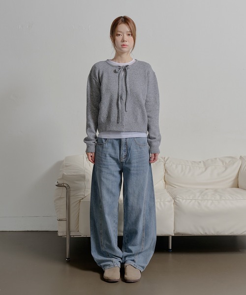 UNE MANSION（ユヌマンション）の「ラブリーフロントリボンボタンカーディガン（ニット/セーター・レディース・ベージュ/ブラック/アイボリー/グレー・FREE）」の15枚目の写真