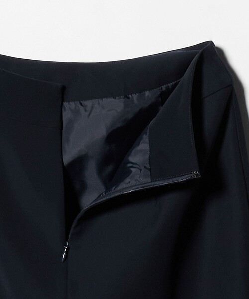 A DAY IN THE LIFE UNITED ARROWS（アデイインザライフユナイテッドアローズ）の「ダブルクロス タイトスカート ‐セットアップ対応・ウォッシャブル‐＜A DAY IN THE LIFE＞（スーツスカート・レディース・ブラック/その他7/モカ/ネイビー/ダークグレー・38/36/40）」の9枚目の写真