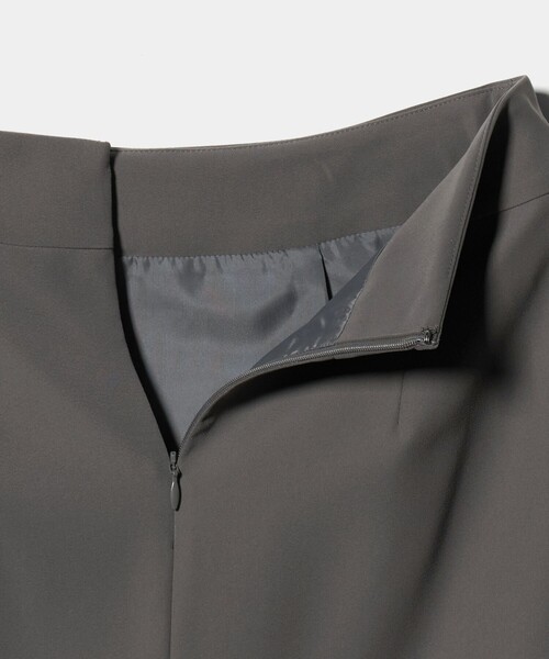 A DAY IN THE LIFE UNITED ARROWS（アデイインザライフユナイテッドアローズ）の「ダブルクロス タイトスカート ‐セットアップ対応・ウォッシャブル‐＜A DAY IN THE LIFE＞（スーツスカート・レディース・ブラック/その他7/モカ/ネイビー/ダークグレー・38/36/40）」の21枚目の写真