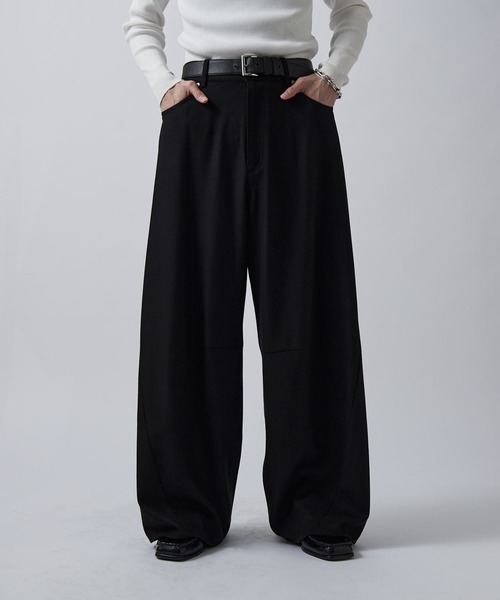 Luiさん専用 セール】ウォームカーブパンツ（スラックス）｜Lui's（ルイス）の