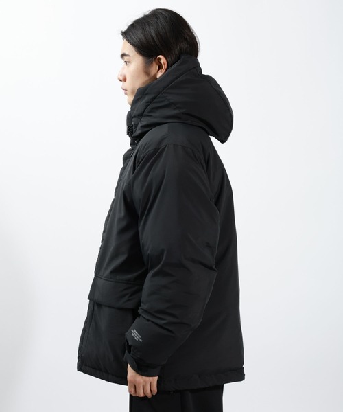 BAYFLOW（ベイフロー）の「ファイバー中綿フードブルゾン（ダウンジャケット/コート・メンズ・グレイッシュベージュ/ブラック・LARGE/MEDIUM）」の20枚目の写真