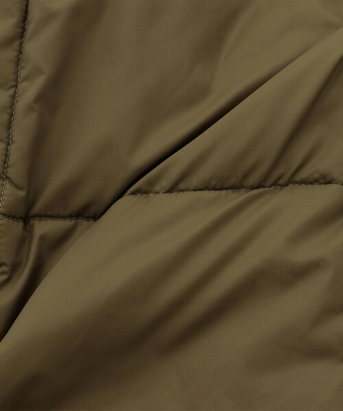 FREAK'S STORE（フリークスストア）の「限定展開 TAION/タイオン MOUNTAIN PACKABLE VOLUME JKT/マウンテン パッカブル ボリューム ジャケット (ダウンジャケット)（ダウンジャケット/コート・レディース・ブラック/オリーブ/キャメル・MEDIUM/LARGE）」の6枚目の写真