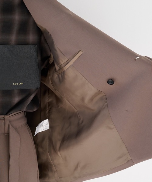 CULLNI（クルニ）の「【CULLNI】別注 Tie Locken Jacket/別注 タイロッケンジャケット（テーラードジャケット・メンズ・ブラック/グレイッシュベージュ/ネイビー/ホワイト/モカ・1/2）」の21枚目の写真