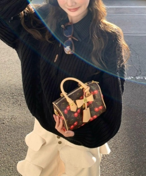 タートルネックツイストセーター（ニット/セーター）｜Vipoa（ヴィポア