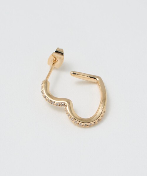 BEAUTY&YOUTH UNITED ARROWS（ビューティーアンドユースユナイテッドアローズ）の「キュービックジルコニア ライン ハート ピアス（ピアス（両耳用）・レディース・シルバー/ゴールド・FREE）」の7枚目の写真