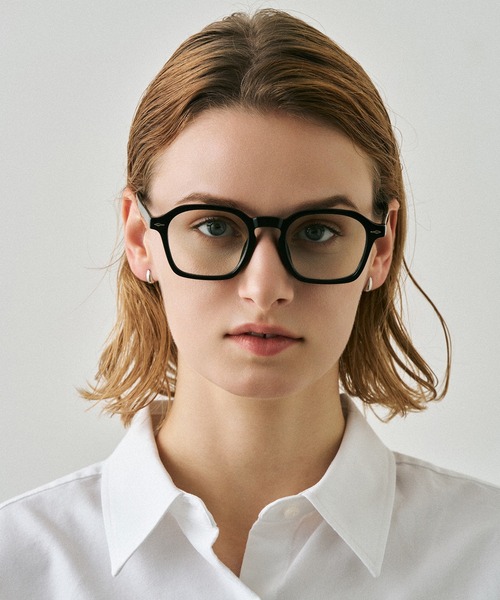 NUEF （ヌエフ）の「ウェリントン型｜クリアレンズ｜トレンド｜紫外線対策｜UVカット｜眼鏡｜NUEF｜（メガネ・レディース・ブラウン/ブラック・FREE）」の7枚目の写真