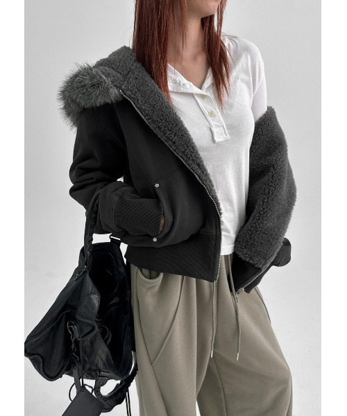 BLACKUP（ブラックアップ）の「[MADE] エクシブファーフードジップ