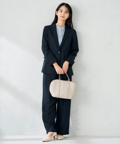 a.v.v（アーヴェヴェ）の「【洗える/イージーケア/ストレッチ】パウダーツイルワイドストレートパンツ（その他パンツ・レディース・ブラック/ブラウン/ネイビー・38/36/40/34/42）」の11枚目の写真