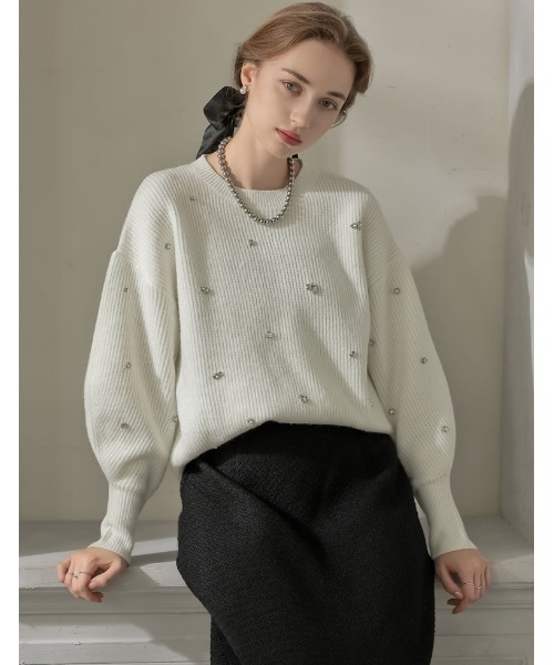 MEISM（ミズム）の「[MEISM by Re:EDIT][2025AW COLLECTION]畦編みビジューニットトップス（ニット/セーター・レディース・ホワイト/ブラック/グレー・MEDIUM/LARGE）」の2枚目の写真