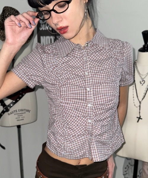 SHAGGIE(シャギー)の「チェック柄シャーリングブラウス(シャツ/ブラウス・レディース・レッド系その他/オレンジ系その他・FREE)」の1枚目の写真