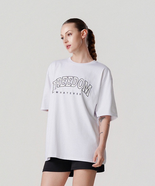 FREEDOM(フリーダム)の「アーチロゴセミオーバーフィットTシャツ(ホワイト)(Tシャツ/カットソー・メンズ・その他・LARGE/X-LARGE/2XL/3XL/4XL)」の1枚目の写真