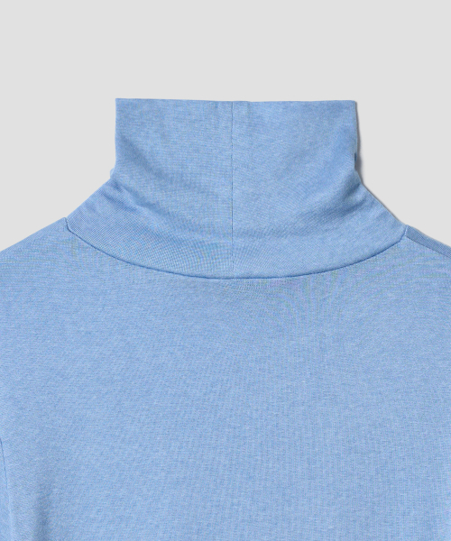 TTUDEMENT（トュードメント）の「BASIC ROLL-NECK PULLOVER_L.BLUE（ニット/セーター・レディース・その他・FREE）」の4枚目の写真