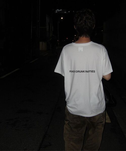 PUNCH DRUNK PARTIES(パンチドランクパーティーズ)の「Circle Logo Narrow Tee (WHITE)(Tシャツ/カットソー・レディース・ホワイト・1/2/3)」の6枚目の写真