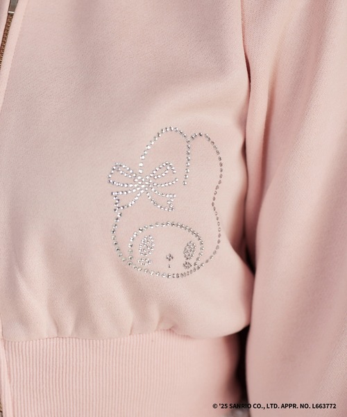 one after another NICE CLAUP（ワンアフターアナザーナイスクラップ）の「【マイメロディ／クロミコラボ】ファー付きパーカー（パーカー・レディース・ピンク/チャコールグレー・FREE）」の8枚目の写真