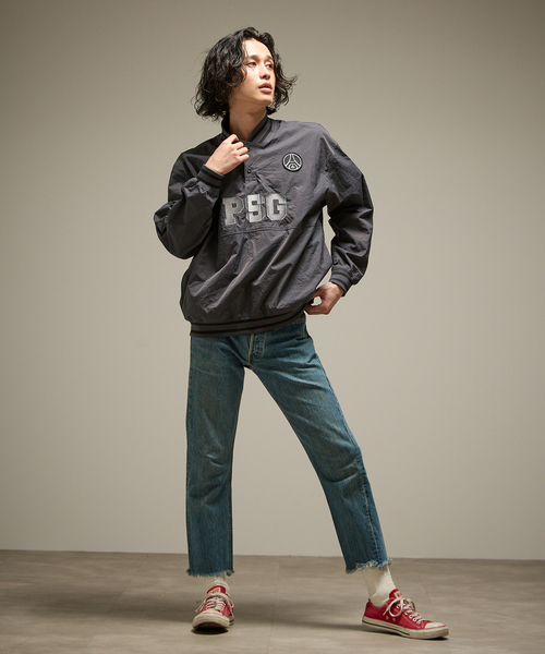 PARIS SAINT-GERMAIN(パリサンジェルマン)の「【Paris Saint-Germain / パリ・サン=ジェルマン】 JP Snapline Henley Piste(ナイロンジャケット・メンズ・ホワイト/チャコールグレー・MEDIUM/LARGE)」の7枚目の写真