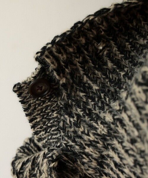 fennica(フェニカ)の「TIME WILL TELL WORKS / ウール ネックウォーマー(マフラー・レディース・グレー/ブラック/ベージュ・ONE SIZE)」の8枚目の写真