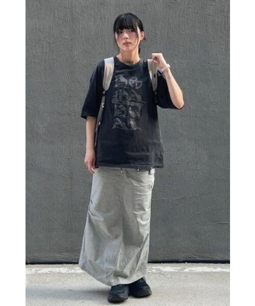 NOMANUAL（NOMANUAL）の「BLACK LETTER T-SHIRT - CHARCOAL（Tシャツ/カットソー・レディース・その他・X-LARGE/LARGE/MEDIUM/SMALL）」の16枚目の写真