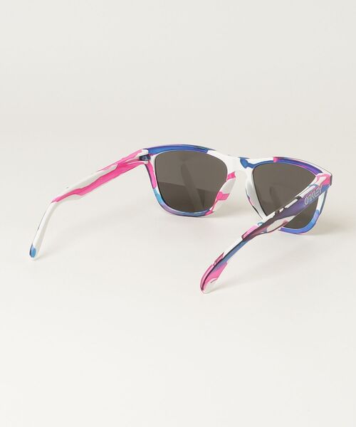 OAKLEY(オークリー)の「オークリー サングラス Frogskins (ローブリッジフィット) Kokoro Collection/コラボ/紫外線対策/OAKLEY(サングラス・メンズ・ホワイト系その他・ONE SIZE)」の19枚目の写真