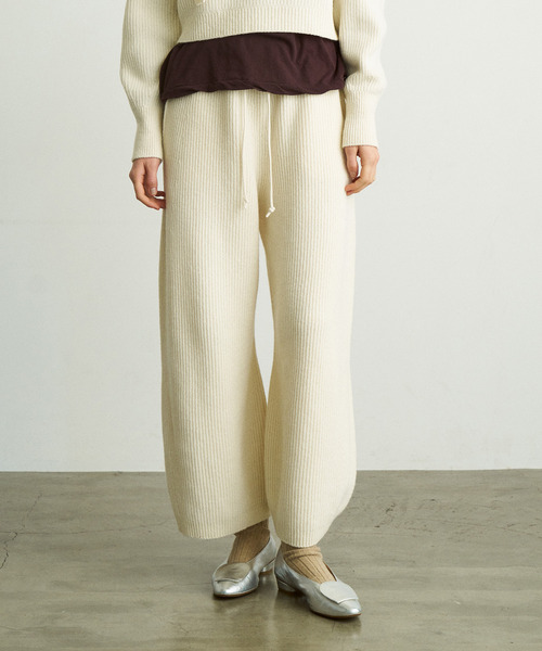 UNFIL(アンフィル)の「UNFIL アンフィル / woolen cotton & ex.fine lambs wool ribbed-knit wide pants セットアップウールコットンリブニットワイドパンツ / WVFL-UW124(その他パンツ・レディース・オフホワイト/モカ・1)」の2枚目の写真