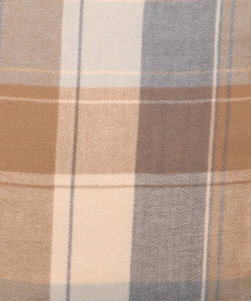 MAJESTIC LEGON（マジェスティックレゴン）の「クリーミータッチチェックストール（ストール/ショール・レディース・ブルー系その他2/ブラウン系その他2/ベージュ系その他2・FREE）」の13枚目の写真