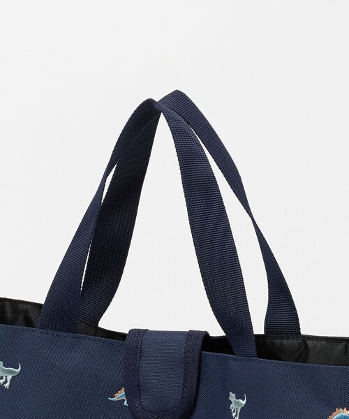 MEI（メイ）の「【別注】＜MEI＞レッスン トートバッグ（恐竜） / キッズ（トートバッグ・キッズ・ネイビー・FREE）」の5枚目の写真