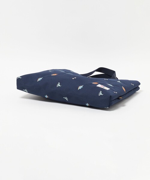 MEI（メイ）の「【別注】＜MEI＞レッスン トートバッグ（恐竜） / キッズ（トートバッグ・キッズ・ネイビー・FREE）」の6枚目の写真