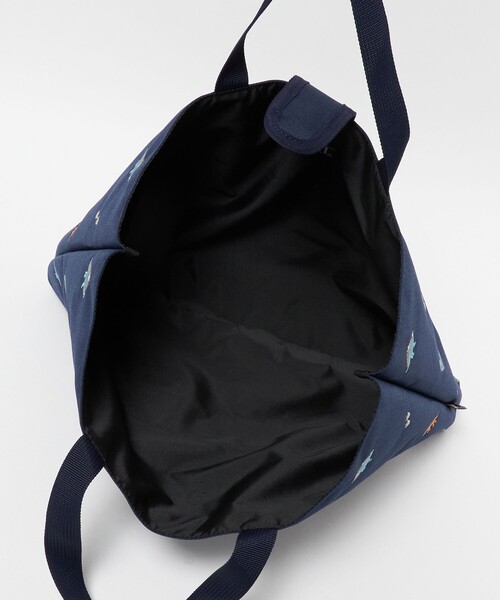 MEI（メイ）の「【別注】＜MEI＞レッスン トートバッグ（恐竜） / キッズ（トートバッグ・キッズ・ネイビー・FREE）」の7枚目の写真