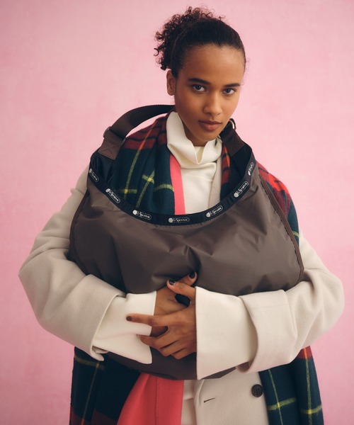 LeSportsac（レスポートサック）の「【LeSportsac for ADAM ET ROPE'】LARGE SPORTSAC LT (SOLID)（ショルダーバッグ・レディース・ブラック/ブラウン・FREE）」の3枚目の写真