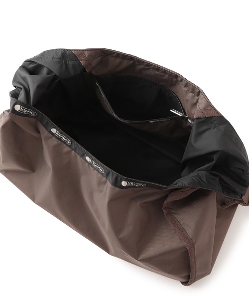 LeSportsac（レスポートサック）の「【LeSportsac for ADAM ET ROPE'】LARGE SPORTSAC LT (SOLID)（ショルダーバッグ・レディース・ブラック/ブラウン・FREE）」の15枚目の写真