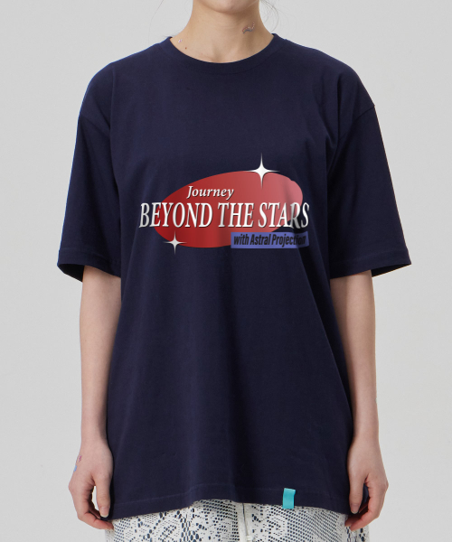 ASTRAL PROJECTION（アストラルプロジェクション）の「[ビヨンド ザ スターズ]コットンルーズフィット半袖Tシャツ_スペースネイビー（Tシャツ/カットソー・メンズ・その他・LARGE/MEDIUM/X-LARGE/XX-LARGE）」の3枚目の写真