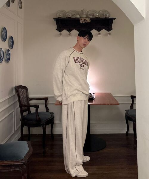 MOZMOZ(モズモズ)の「サイドステッチワイドトレーニングパンツグレー(スウェットパンツ・メンズ・その他・M/XL/XXL)」の9枚目の写真