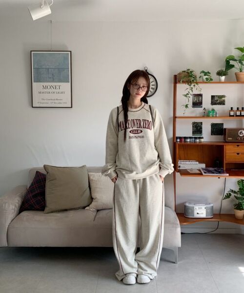 MOZMOZ(モズモズ)の「サイドステッチワイドトレーニングパンツグレー(スウェットパンツ・メンズ・その他・M/XL/XXL)」の11枚目の写真