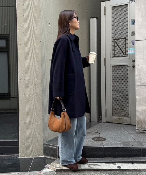 fredy emue（フレディエミュ）の「パイピングスエードラウンドワンショルバッグ（ショルダーバッグ・レディース・ブラック/ブラウン・FREE）」の14枚目の写真