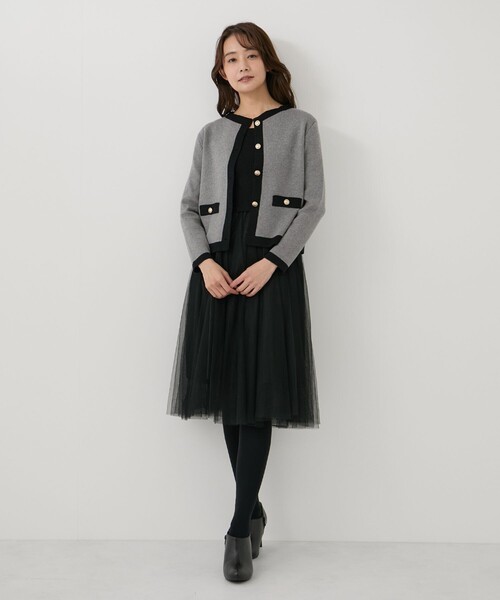 Jayro(ジャイロ)の「配色ニットカーデセットアッププリーツワンピース(ワンピース・レディース・グレー/ホワイト系その他2/ブラック・FREE)」の4枚目の写真