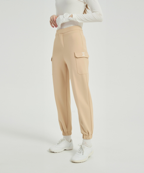 E.PARCA（イパルカ）の「モノハンディジョガーパンツ（スウェットパンツ・レディース・その他・SMALL/MEDIUM/LARGE）」の2枚目の写真