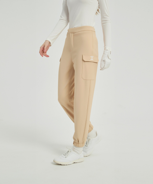 E.PARCA（イパルカ）の「モノハンディジョガーパンツ（スウェットパンツ・レディース・その他・SMALL/MEDIUM/LARGE）」の3枚目の写真