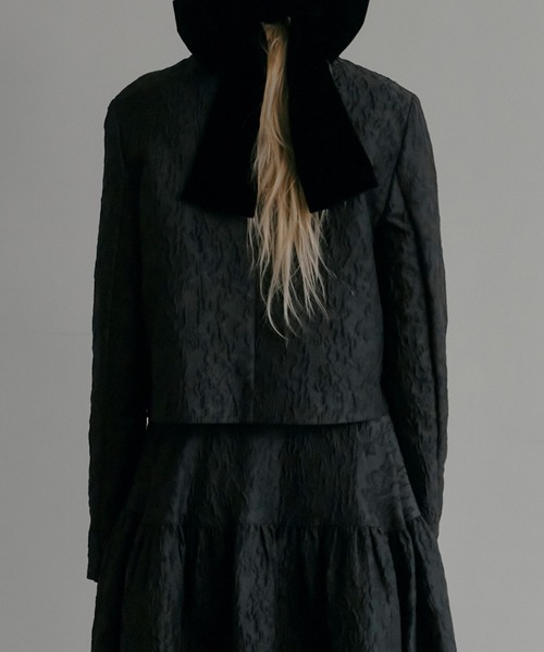 LE CIEL BLEU(ルシェルブルー)の「クロップドジャカードジャケット / Cropped Jacquard Jacket(テーラードジャケット・レディース・ライトグレー/ブラック・38/36)」の8枚目の写真