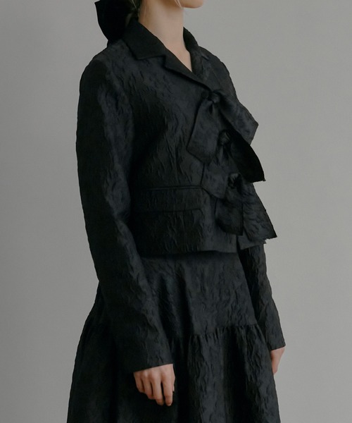 LE CIEL BLEU(ルシェルブルー)の「クロップドジャカードジャケット / Cropped Jacquard Jacket(テーラードジャケット・レディース・ライトグレー/ブラック・38/36)」の6枚目の写真
