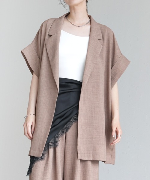 Yeoun(ヨウン)の「リネンライクドルマンビッグジャケット【セットアップ対応】(テーラードジャケット・レディース・ブラック/ベージュ/アイボリー・FREE)」の17枚目の写真